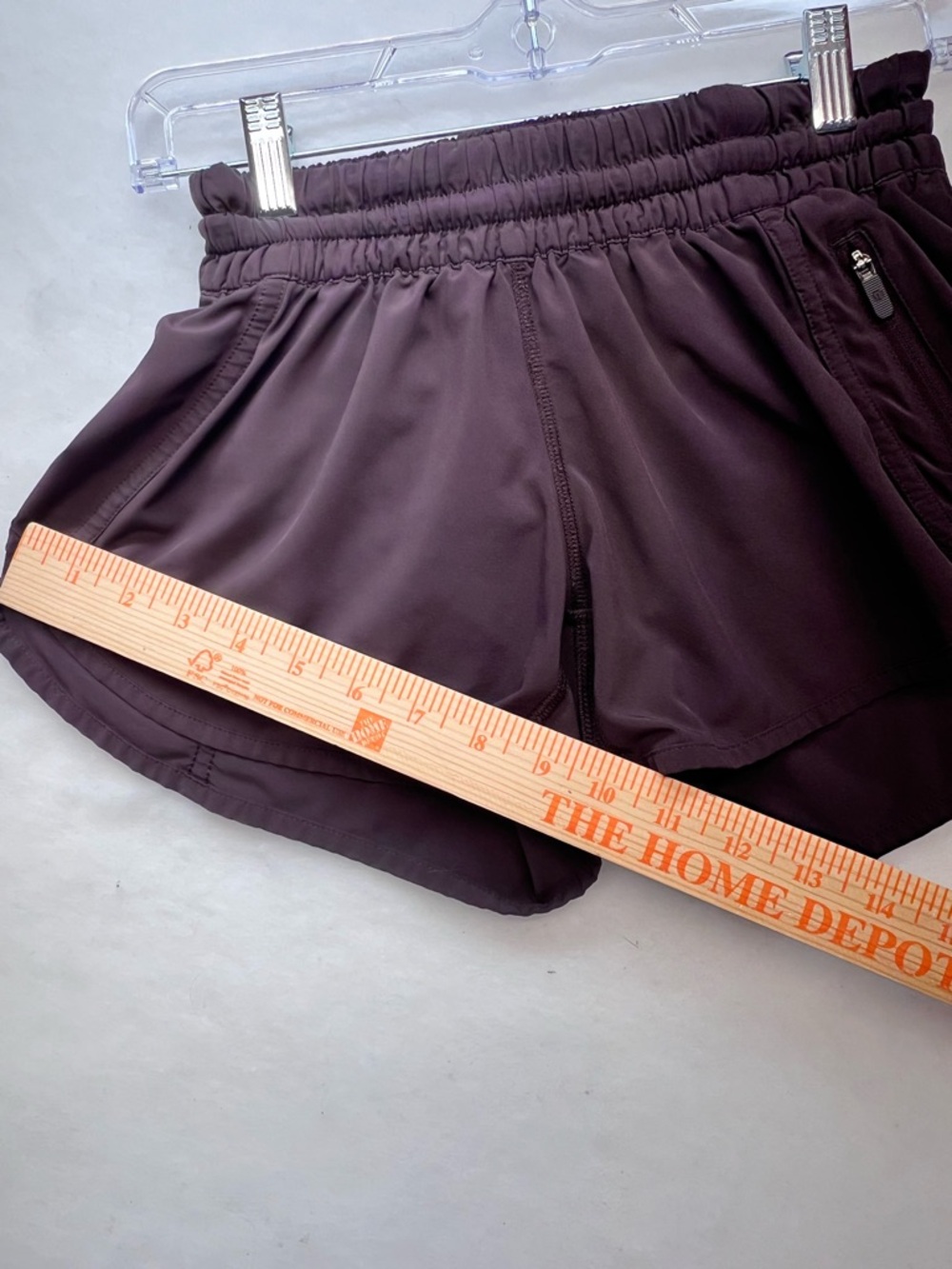 Lululemon Tracker Short V (4") Boysenberry, Sz 4 - Picture 8 of 10